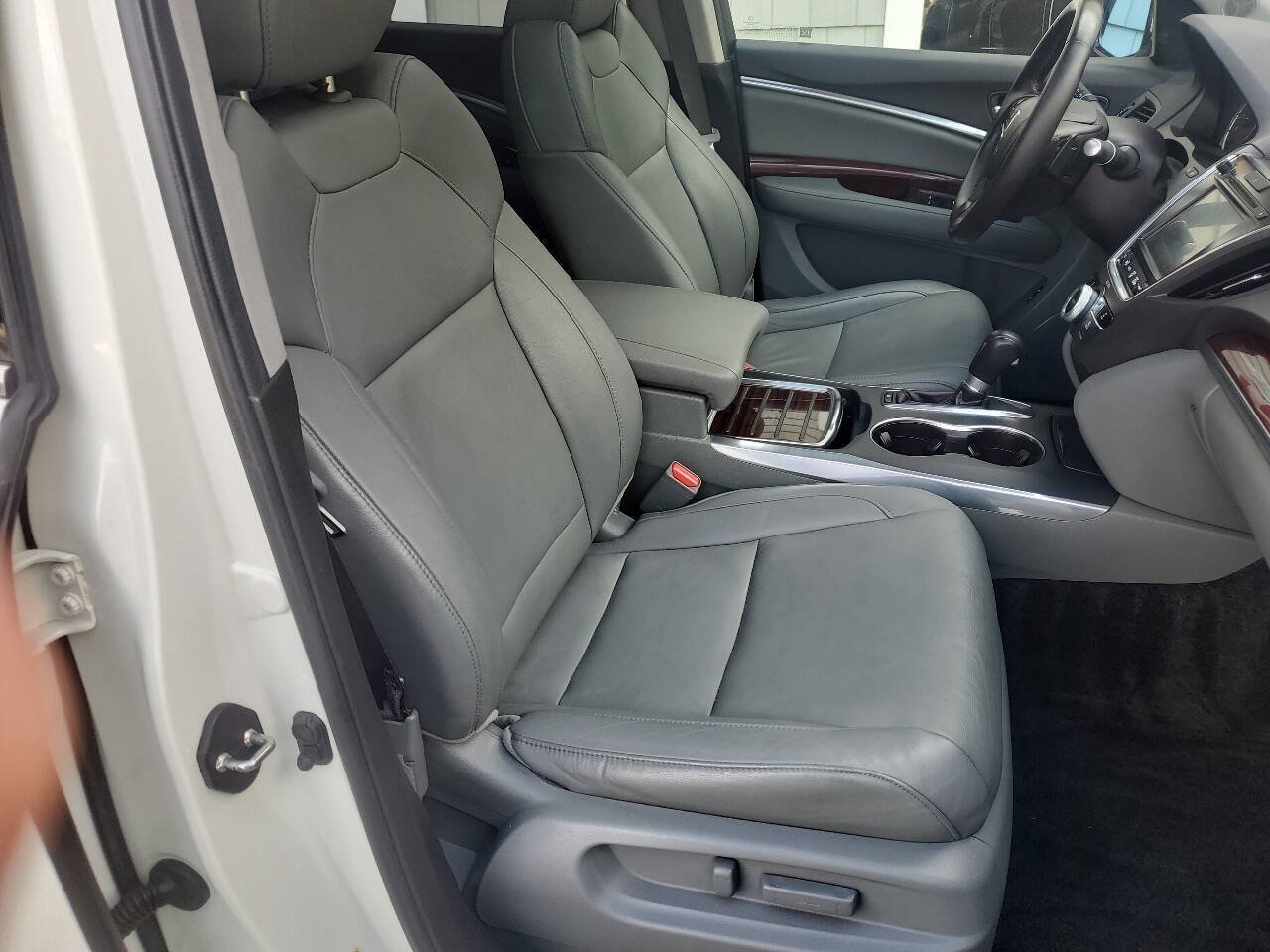 Used 2015 Acura MDX SH-AWD w/ Technology Package image 10