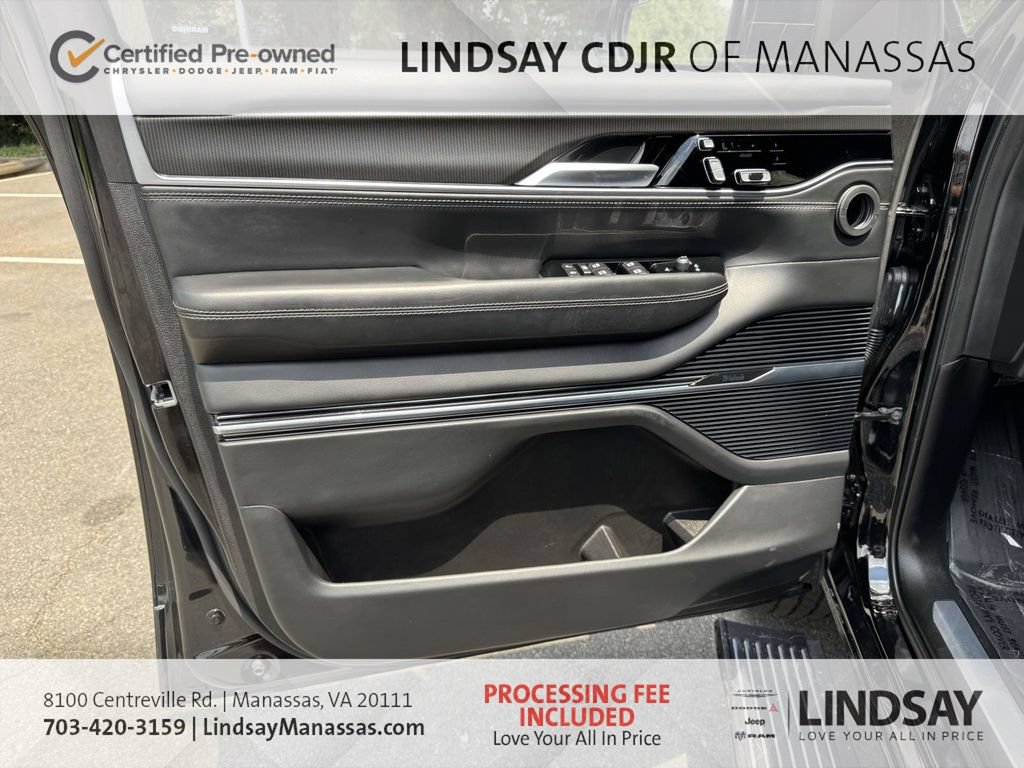 Certified 2024 Jeep Grand Wagoneer Series II Obsidian w/ Quick Order Packagew 28T AWD/4WD image 17