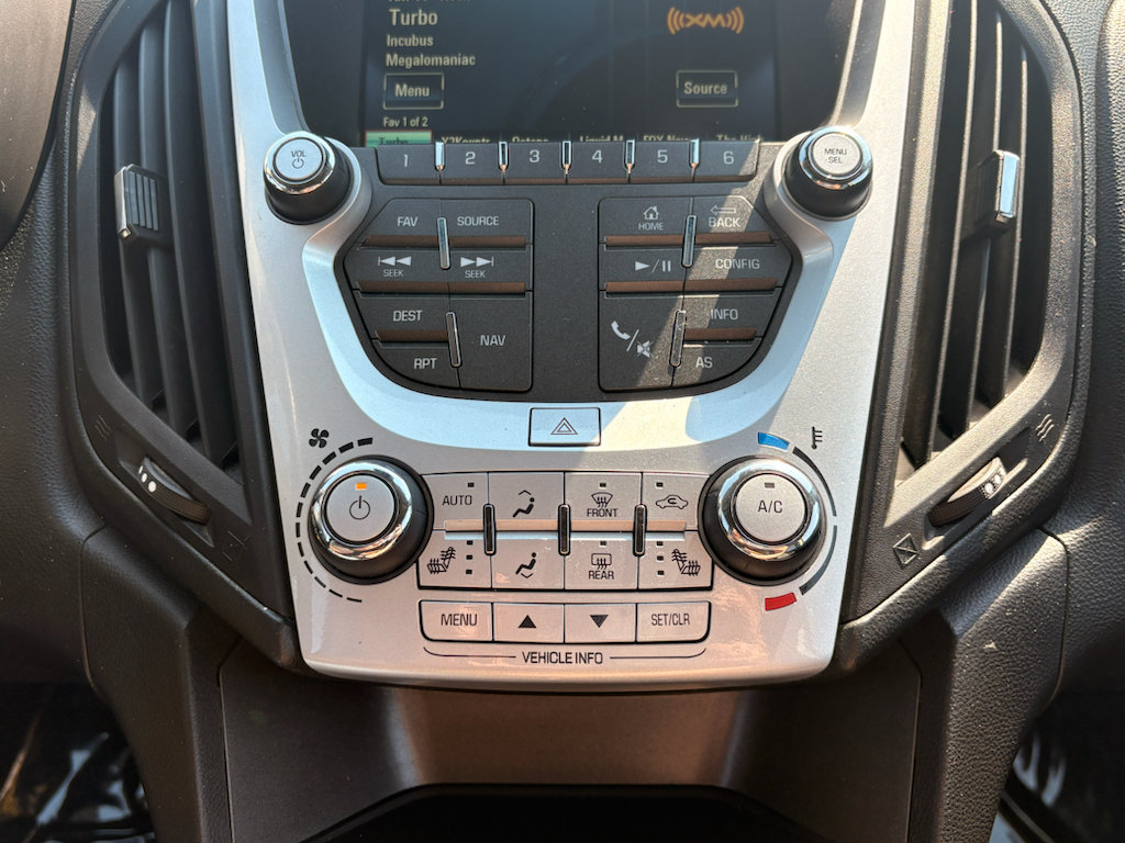 Used 2016 Chevrolet Equinox LT w/ Convenience Package AWD/4WD image 23