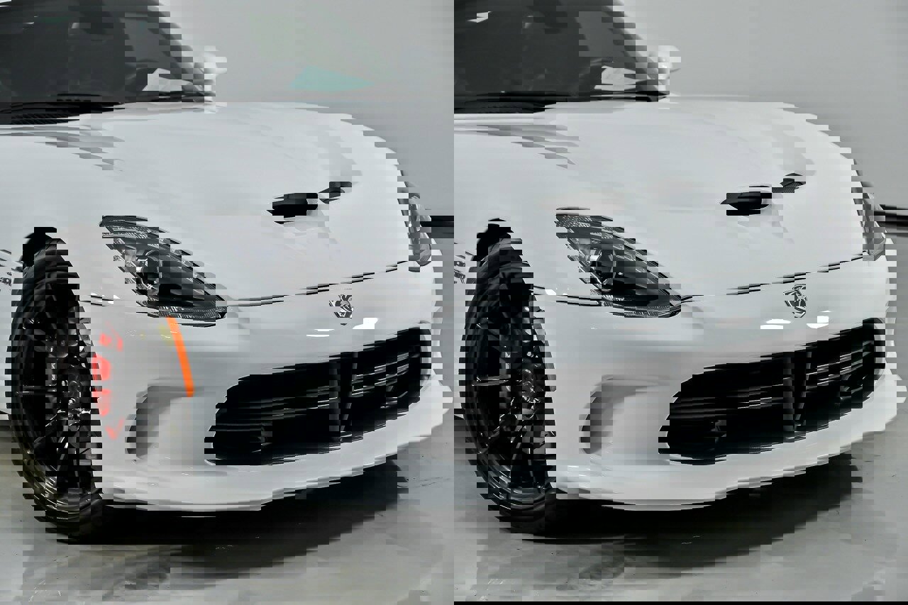 Used 2015 Dodge Viper w/ Quick Order Package 22J GT RWD image 3