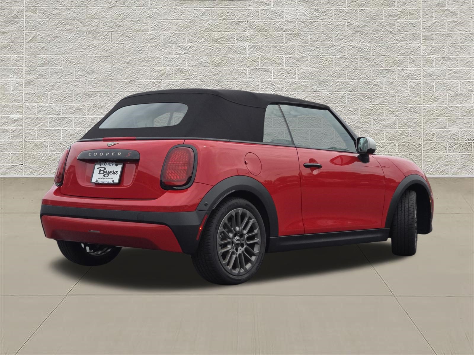 Used 2025 MINI Cooper S FWD image 7