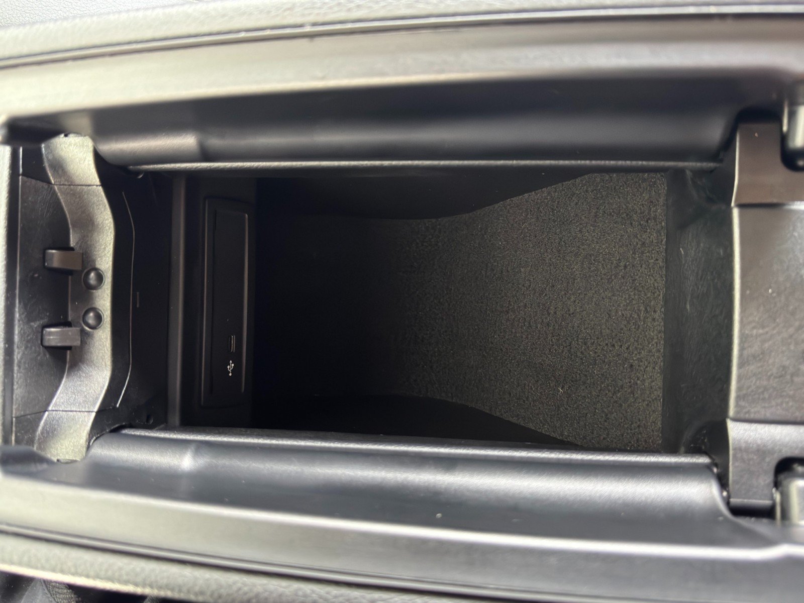 Used 2020 Mercedes-Benz A 220 image 32