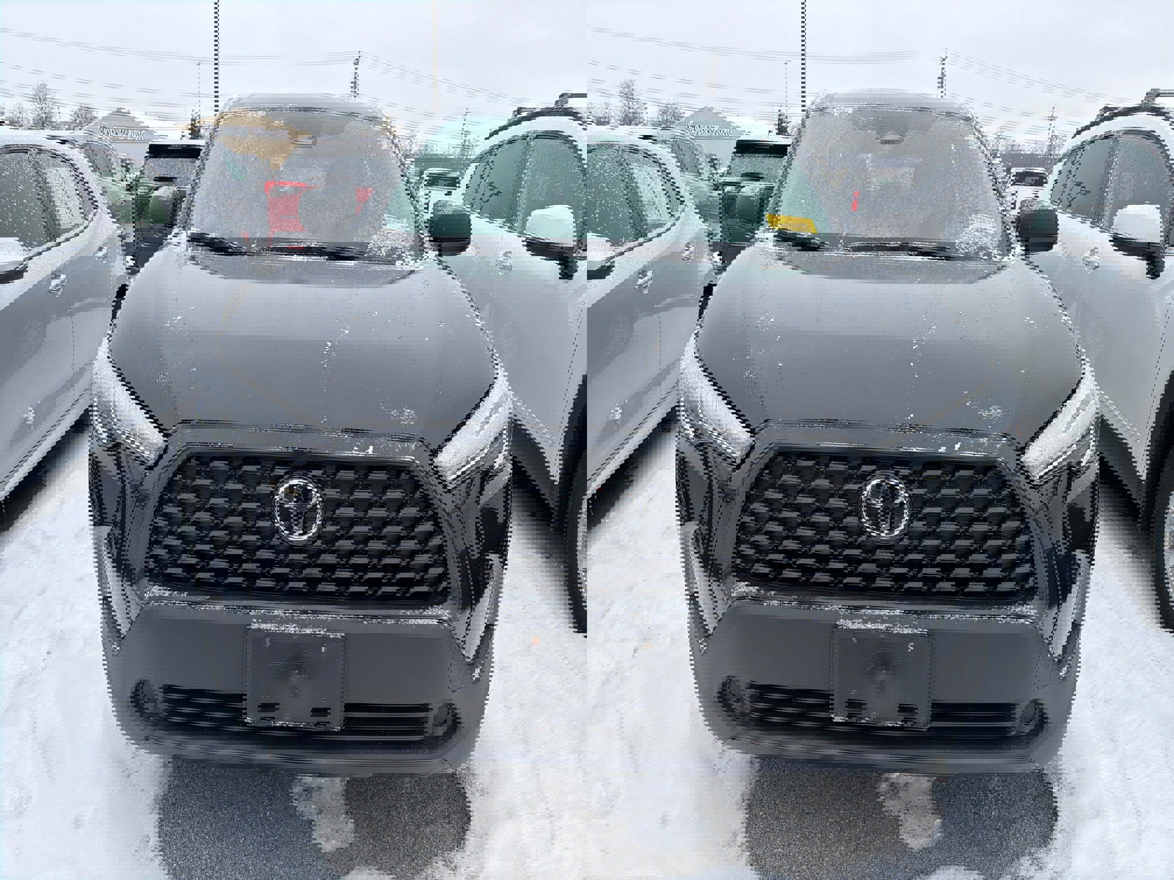 Used 2023 Toyota Corolla Cross L image 3