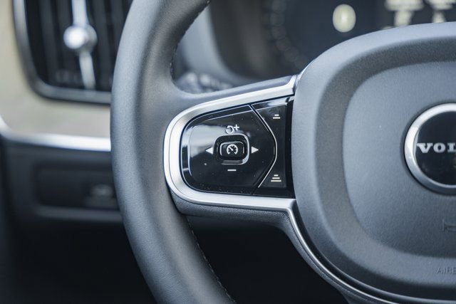 New 2026 Volvo XC60 B5 Plus w/ Protection Package Premier image 29