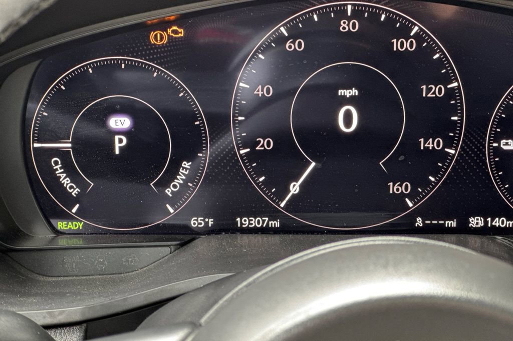 Used 2025 MAZDA CX-70 Plug-In Hybrid w/ Premium Plus AWD/4WD image 24
