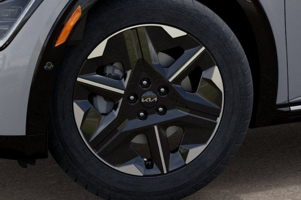 New 2026 Kia EV6 Wind RWD image 10