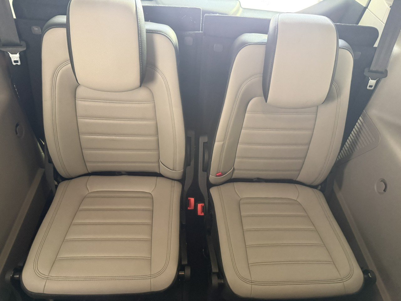 Used 2023 Ford Transit Connect Titanium FWD image 14