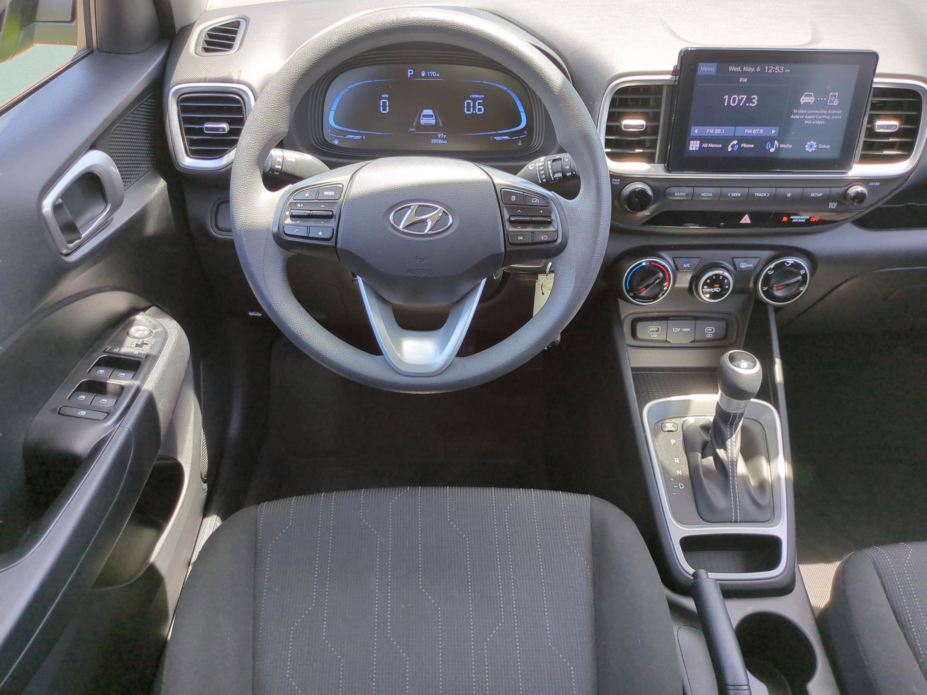 Certified 2023 Hyundai Venue SE FWD image 52