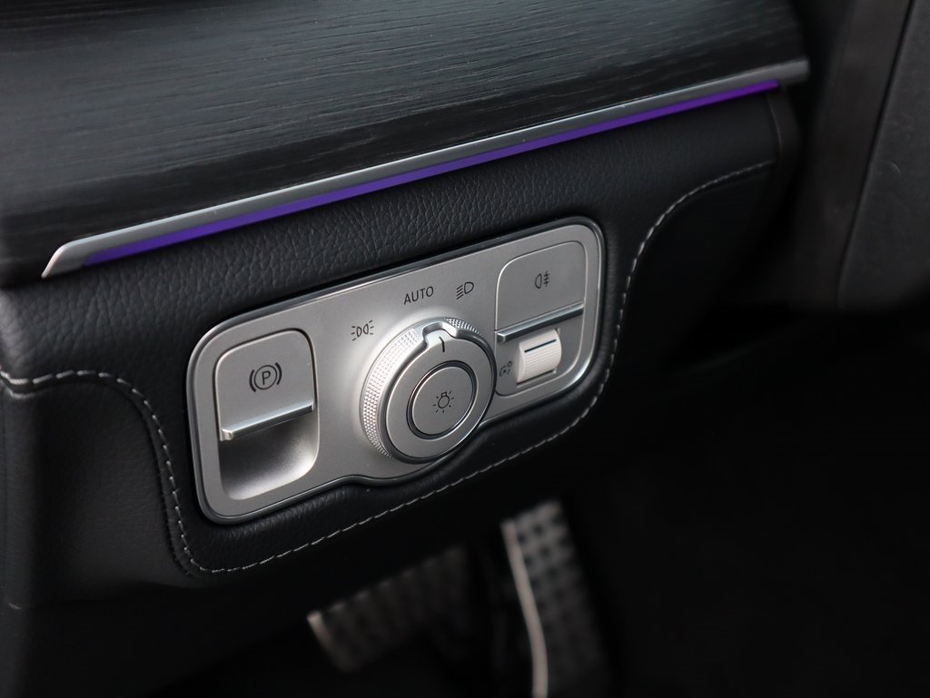 New 2026 Mercedes-Benz GLS 450 4MATIC image 36