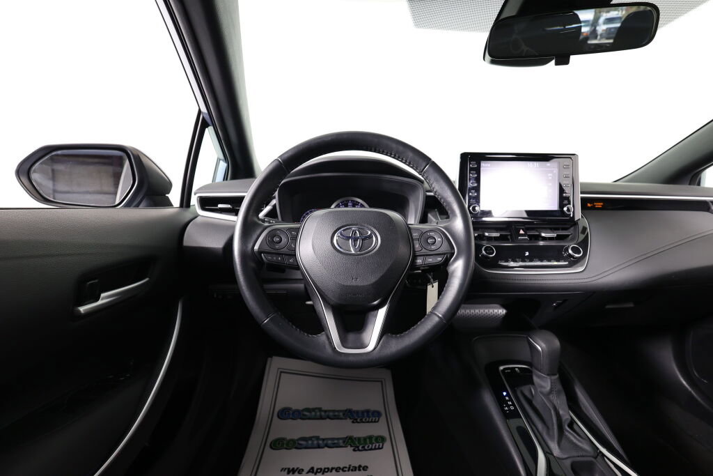 Used 2020 Toyota Corolla SE w/ Carpet Mat Package (TMS) image 28