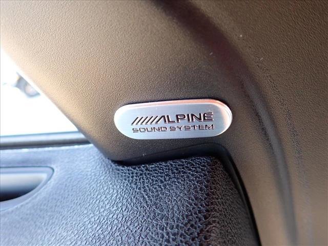 Used 2018 Chrysler 300 Limited image 14