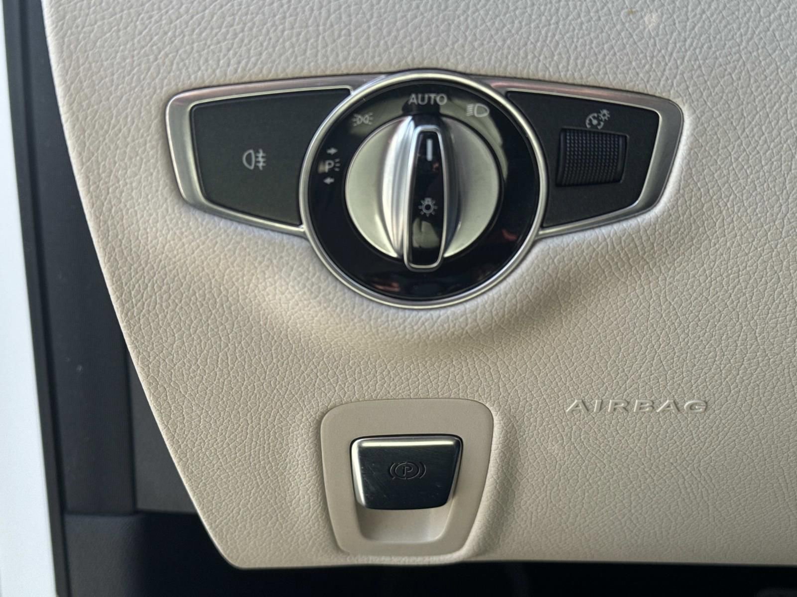 Used 2019 Mercedes-Benz E 300 image 20