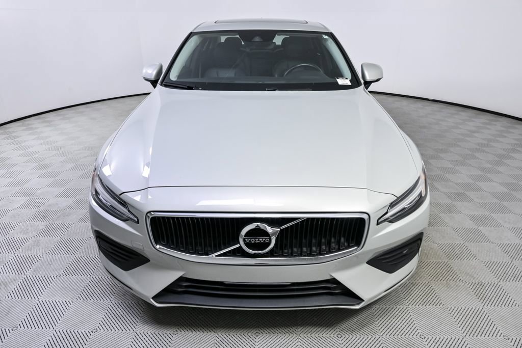 Used 2019 Volvo S60 T5 Momentum image 33