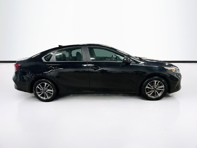 Certified 2023 Kia Forte LXS FWD image 8