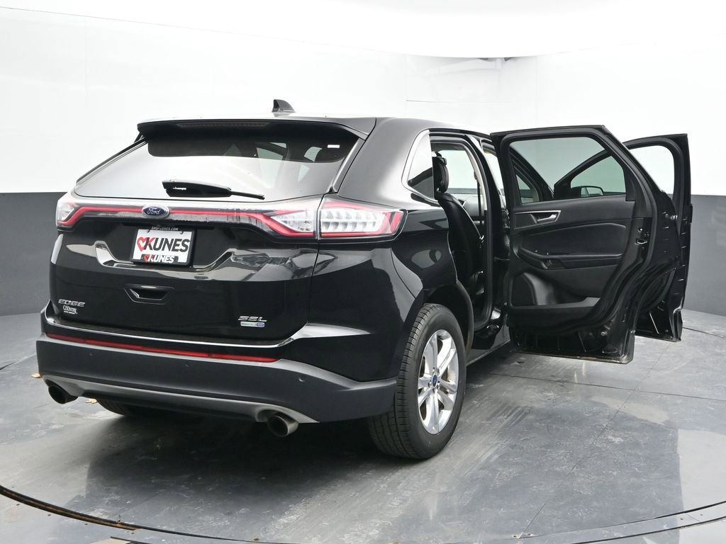 Used 2017 Ford Edge SEL w/ Equipment Group 201A image 58