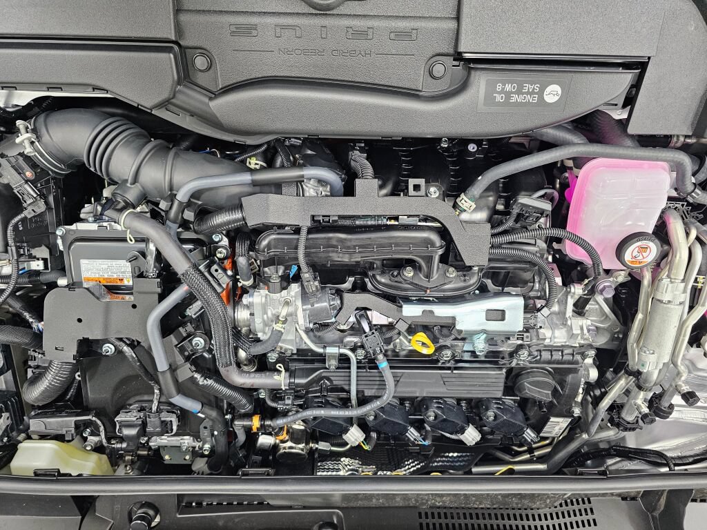 New 2026 Toyota Prius Plug-In Hybrid FWD image 31