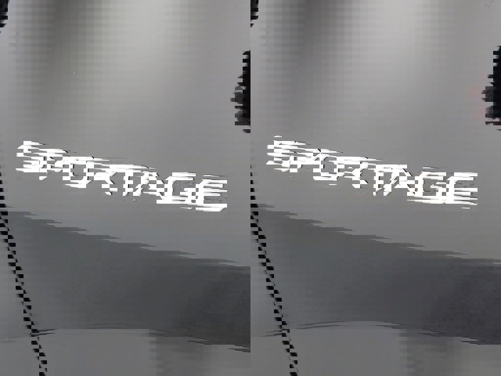 Used 2023 Kia Sportage EX image 10