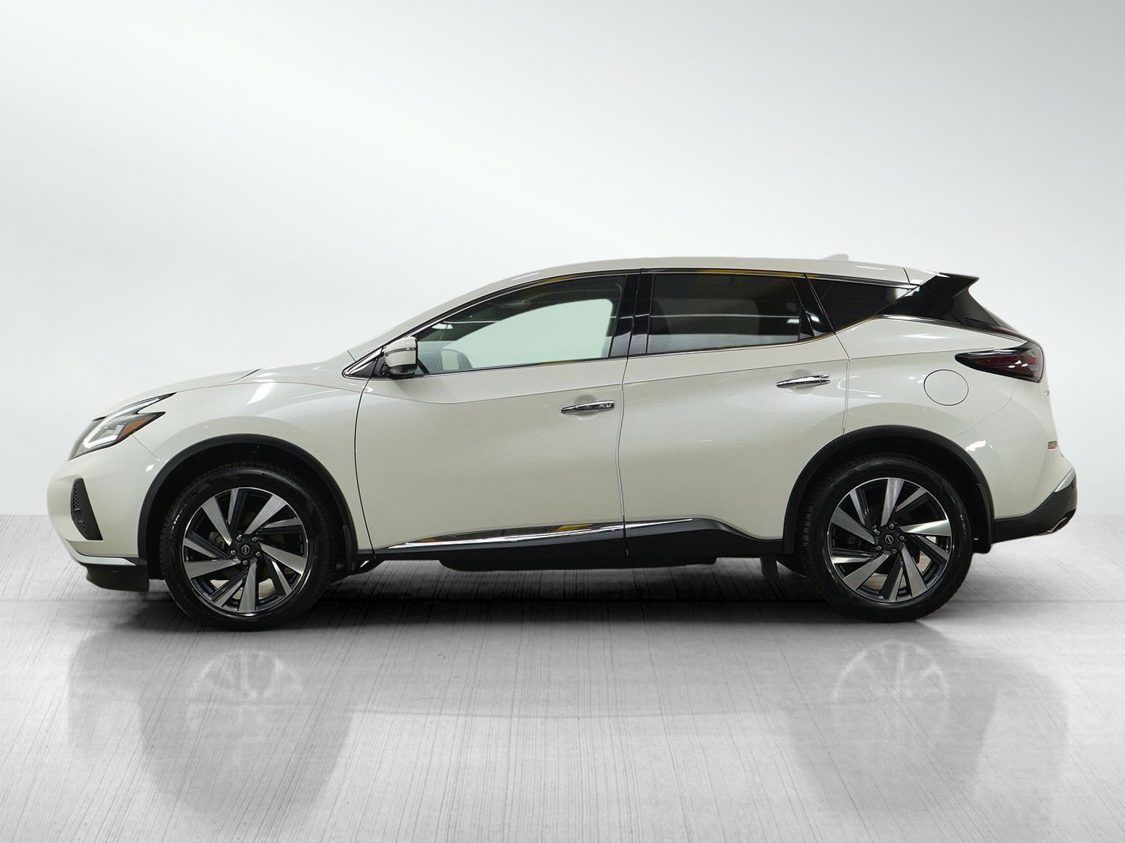 Used 2023 Nissan Murano SL w/ SL Moonroof Package AWD/4WD image 2
