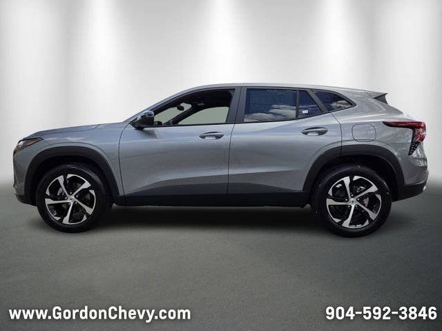 New 2026 Chevrolet Trax RS w/ Sunroof Package image 2