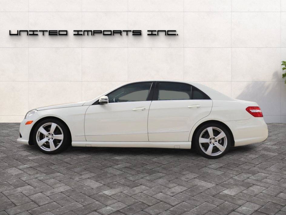 Used 2010 Mercedes-Benz E 350 Sport image 4
