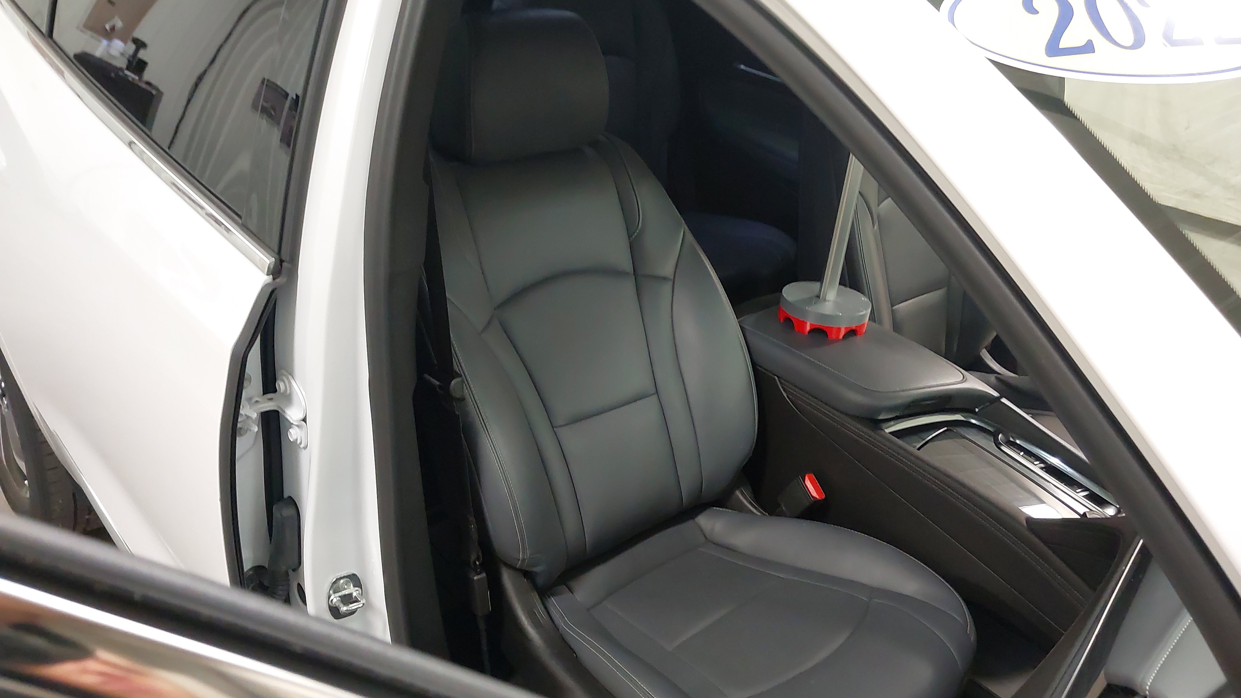 Certified 2022 Buick Enclave Essence w/ Experience Buick Package AWD/4WD image 28