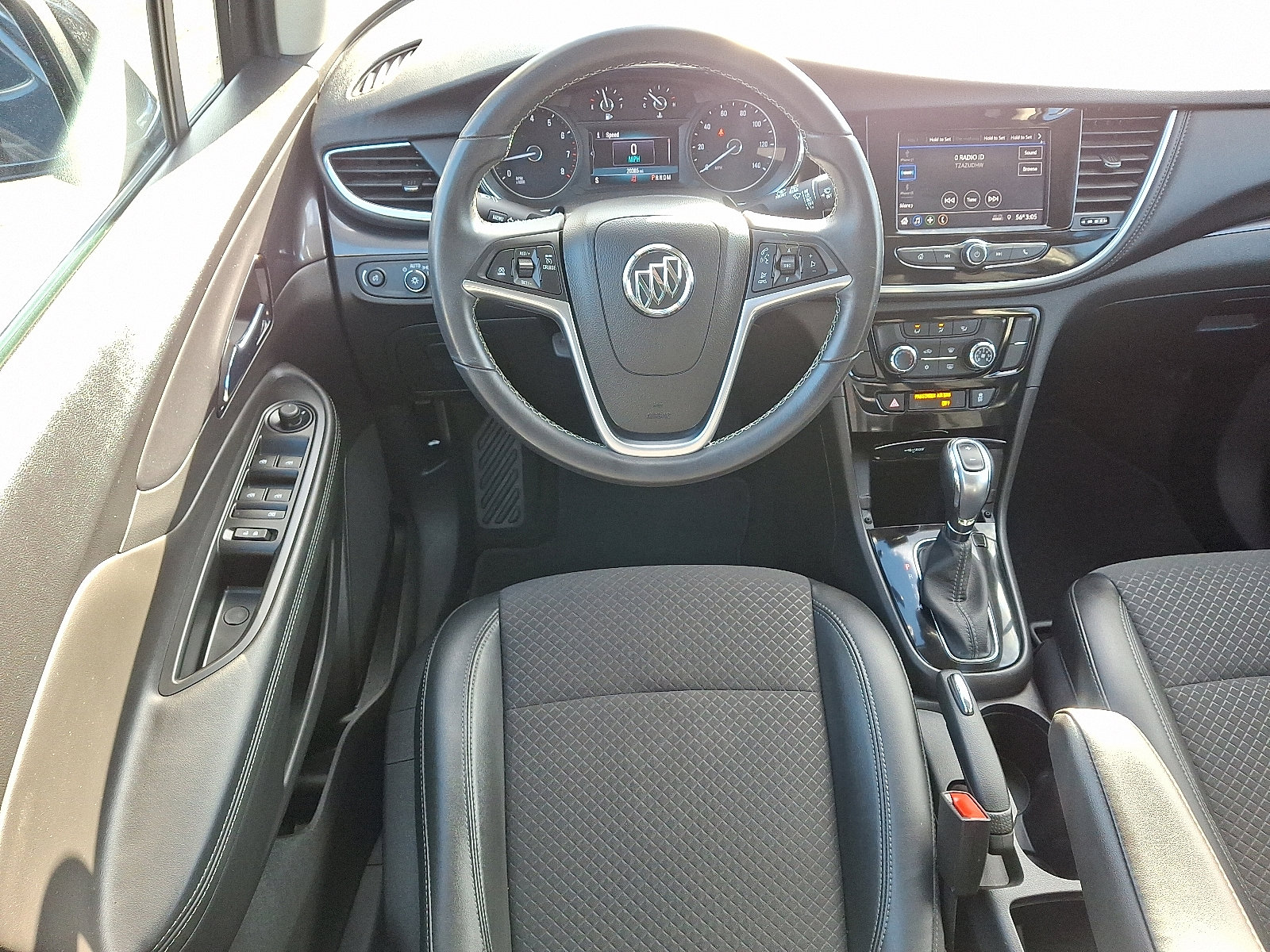 Certified 2022 Buick Encore Preferred image 11