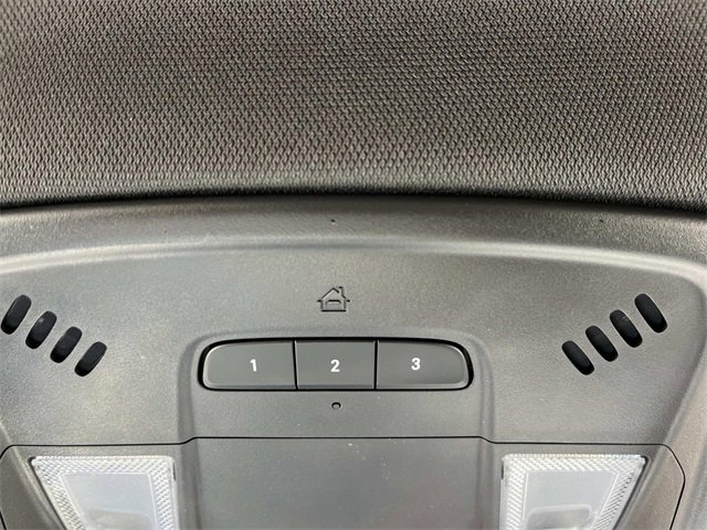 Used 2024 Chevrolet Traverse LT image 35