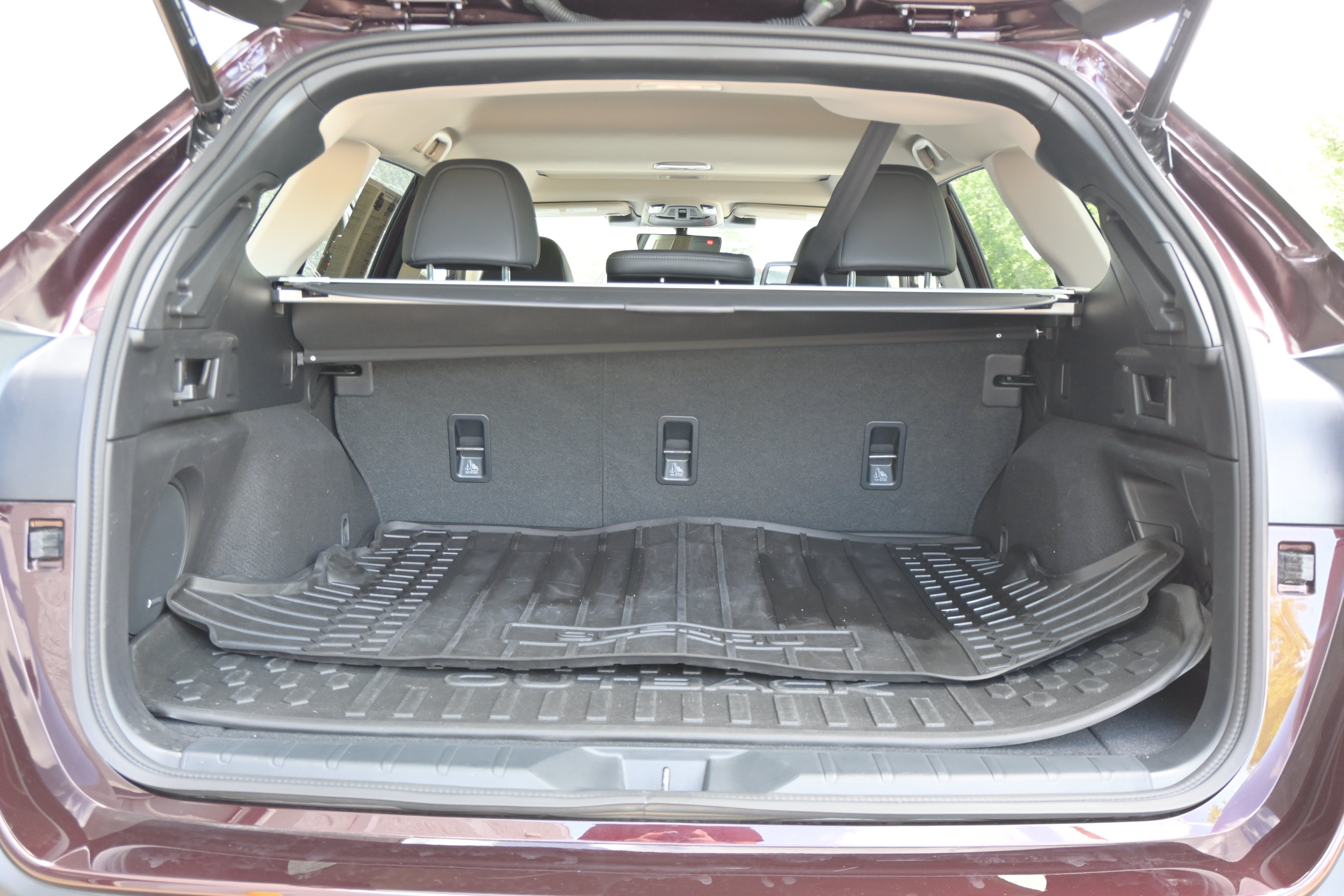 Certified 2024 Subaru Outback Limited AWD/4WD image 35
