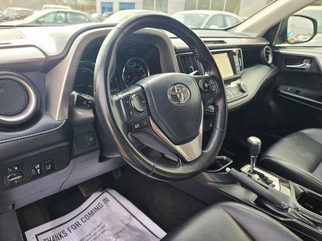 Used 2018 Toyota RAV4 Limited image 7