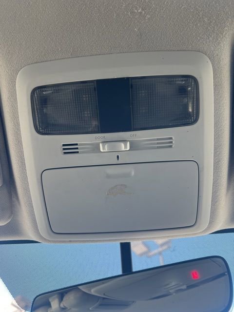 Used 2018 Subaru Forester 2.5i w/ Alloy Wheel Package image 17