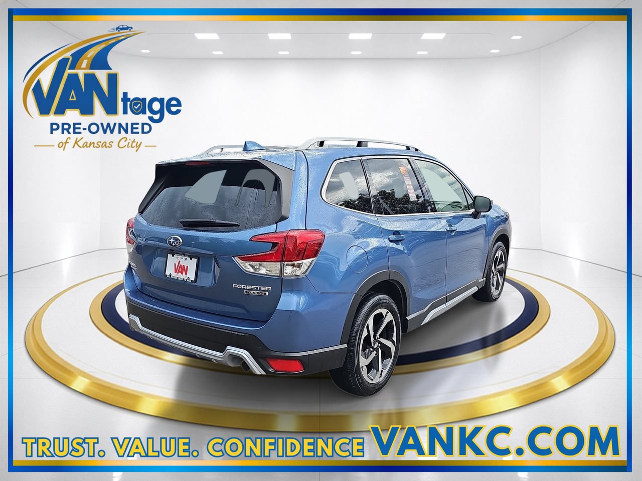 Certified 2023 Subaru Forester Touring AWD/4WD image 6