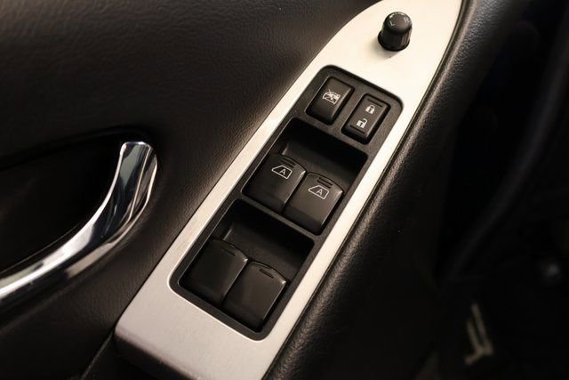Used 2014 Nissan Murano S image 10