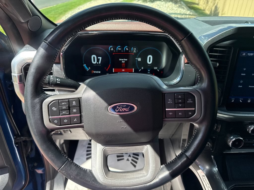 Used 2022 Ford F150 Lariat w/ Equipment Group 502A High AWD/4WD image 13