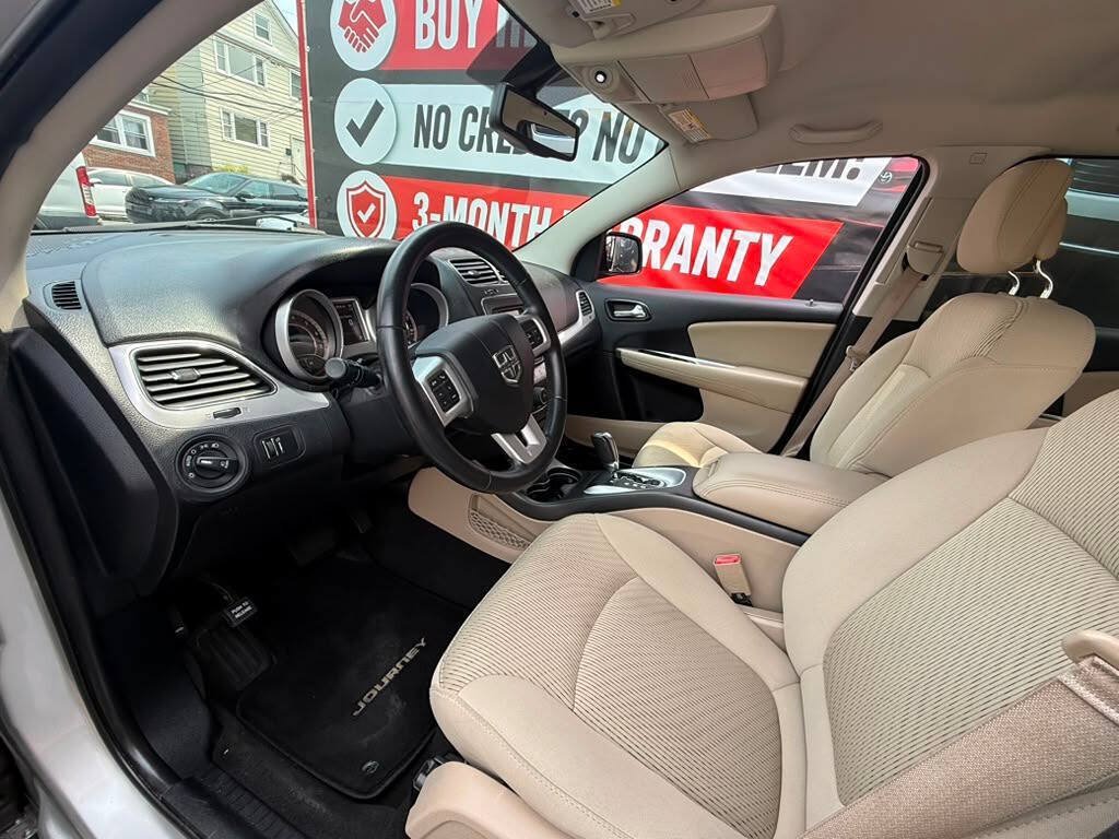Used 2013 Dodge Journey SXT w/ Flexible Seating Group FWD image 15
