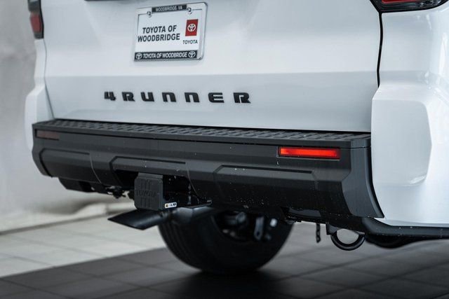 New 2026 Toyota 4Runner SR5 image 7