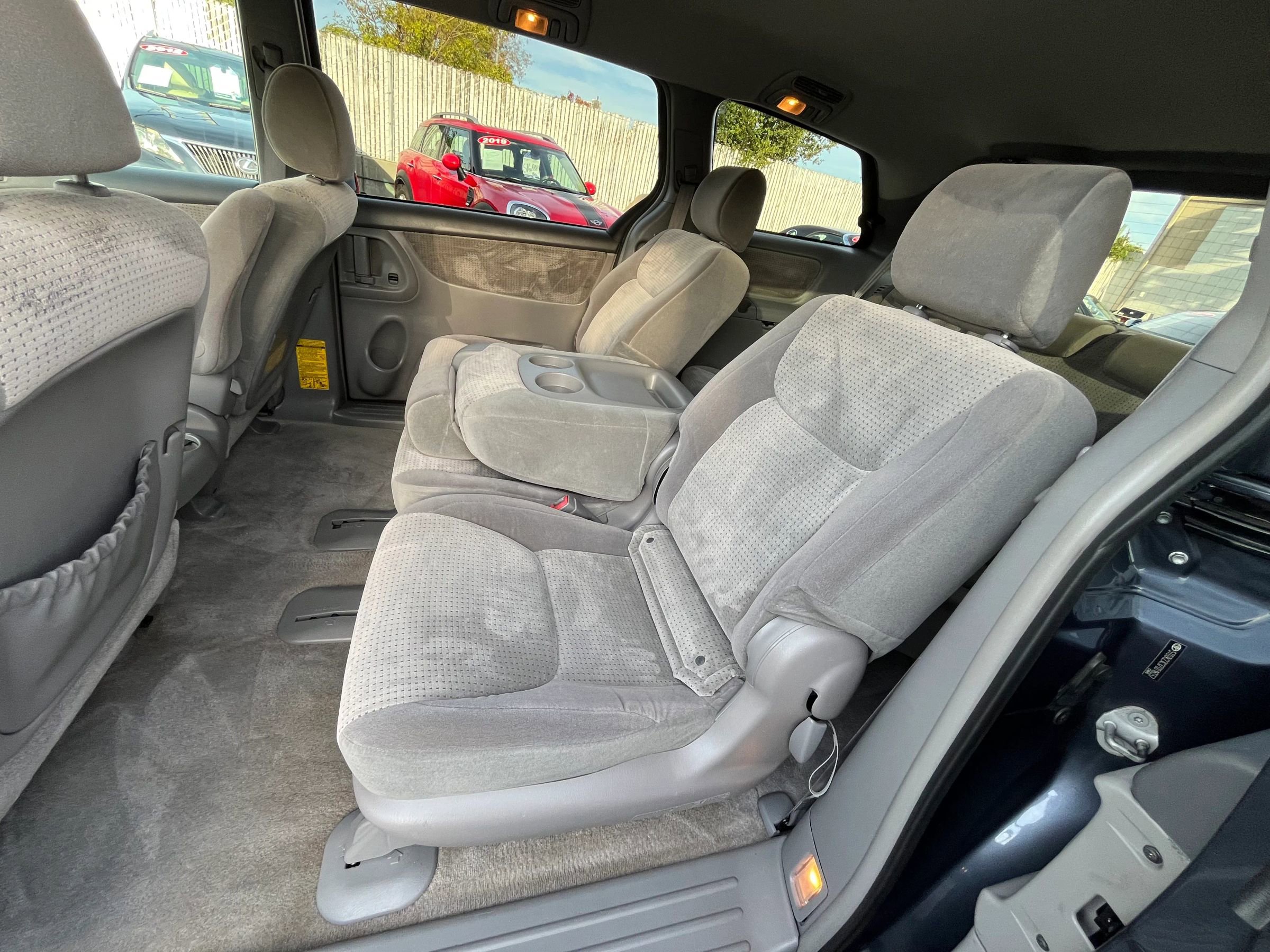 Used 2007 Toyota Sienna LE FWD image 16