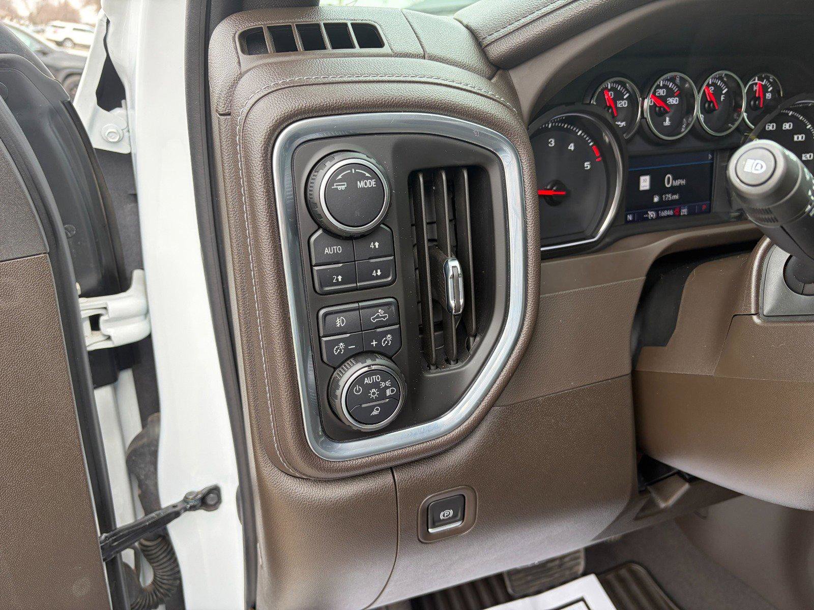 Used 2023 Chevrolet Silverado 2500 LTZ w/ Z71 Chrome Sport Edition image 12