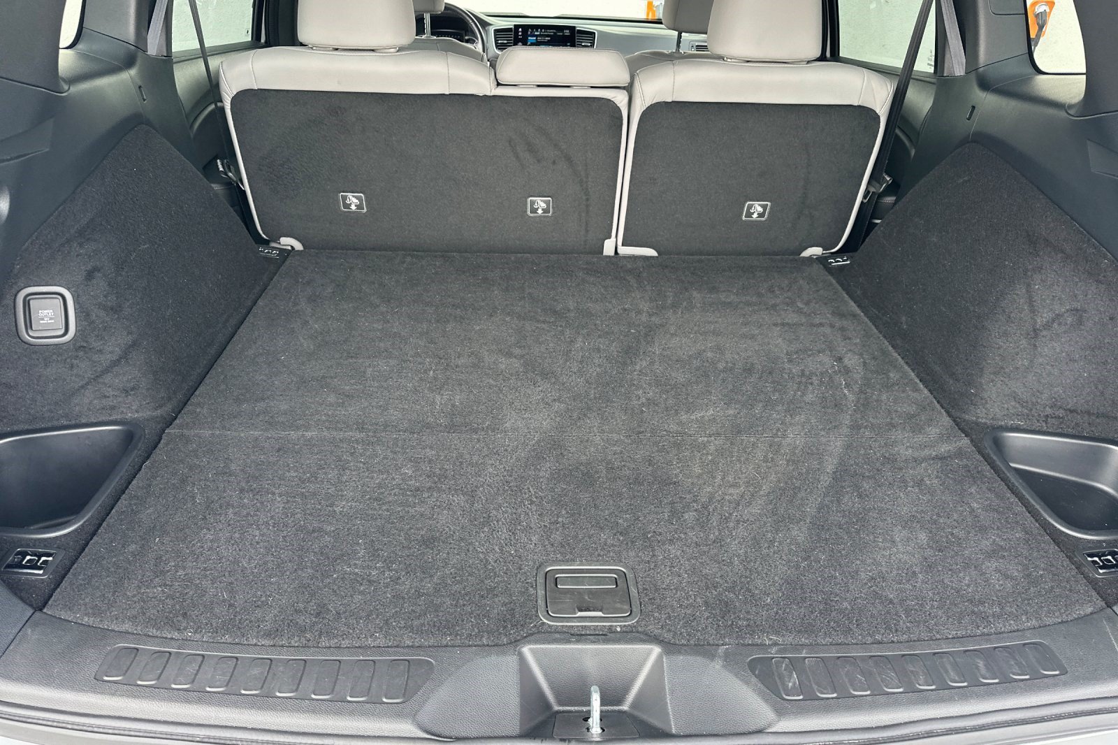 Used 2023 Honda Passport EX-L image 25