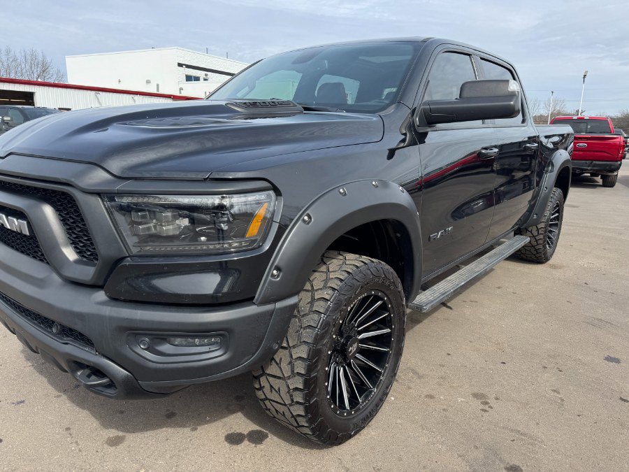 Used 2019 RAM 1500 Rebel w/ Level 2 Equipment Group AWD/4WD image 9