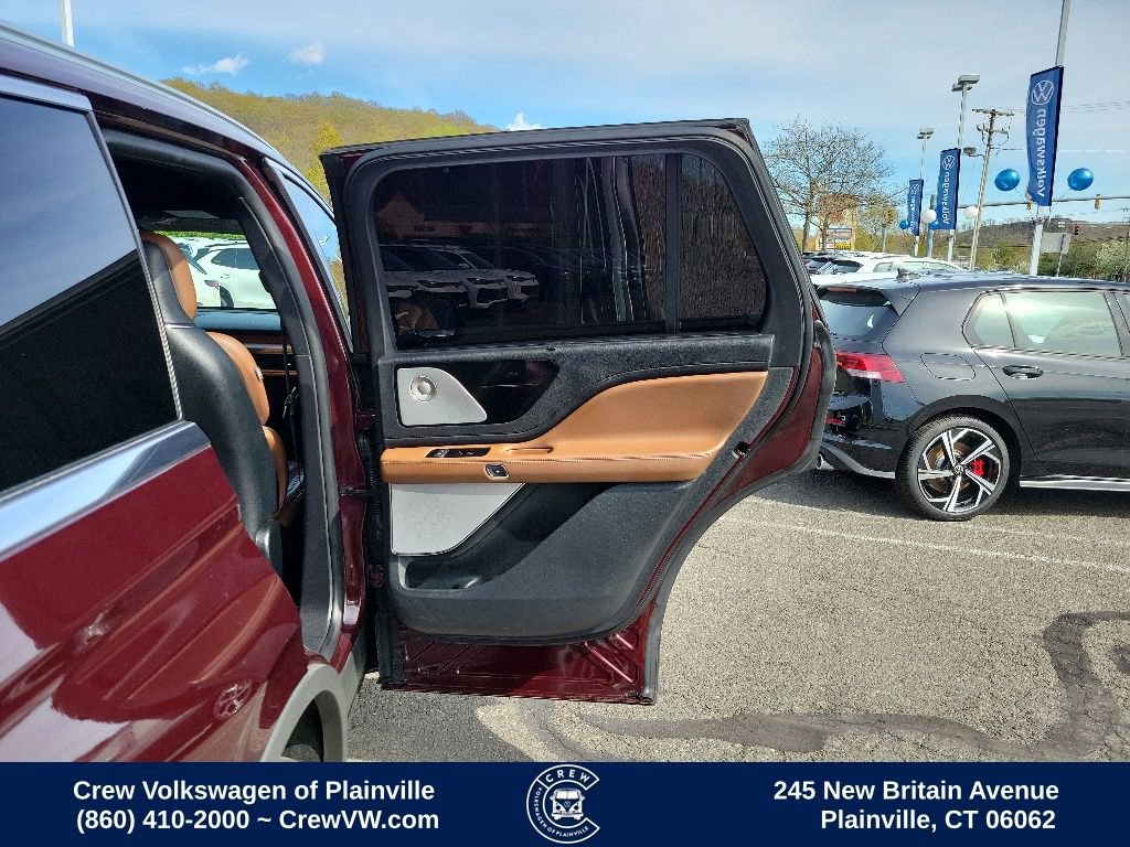 Used 2020 Lincoln Aviator Reserve w/ Equipment Group 202A AWD/4WD image 48