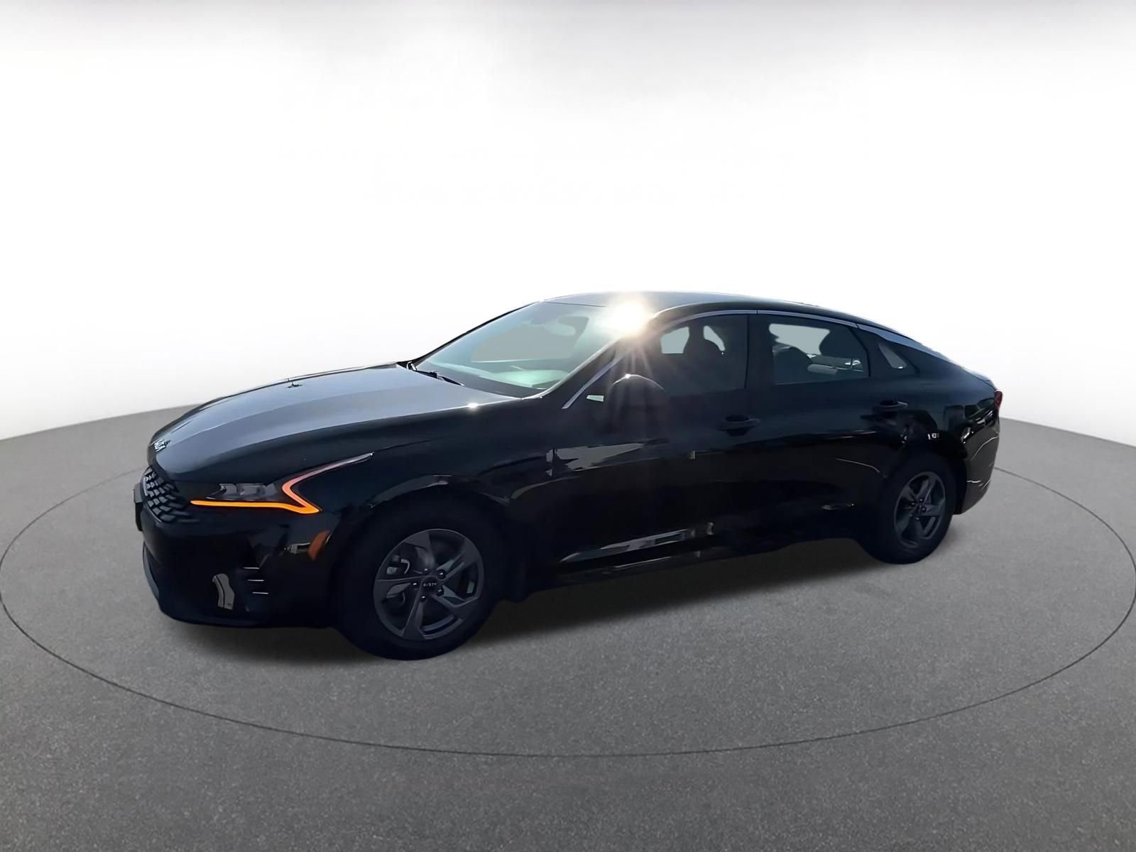 Used 2023 Kia K5 LXS FWD image 8