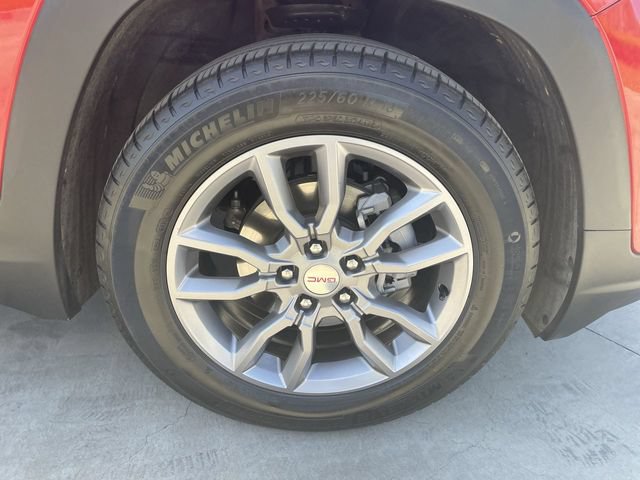Used 2022 GMC Terrain SLT w/ Infotainment Package II FWD image 33