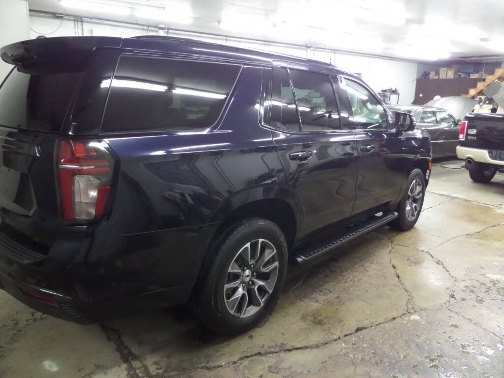 Used 2021 Chevrolet Tahoe Z71 w/ Z71 Signature Package AWD/4WD image 4