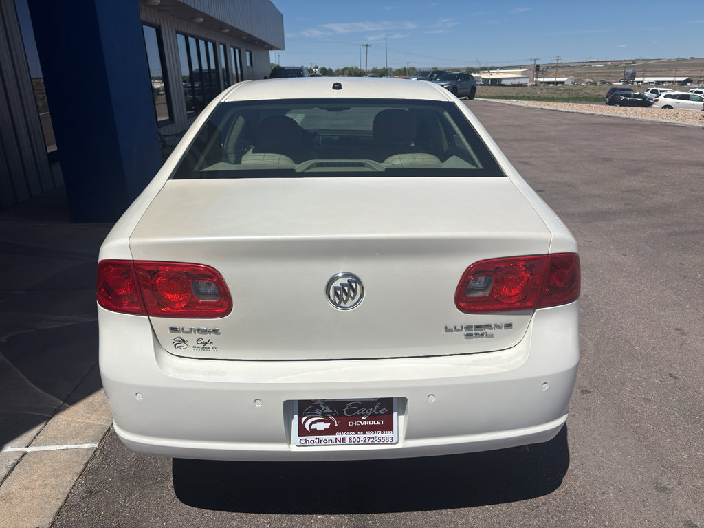 Used 2008 Buick Lucerne CXL w/ Driver Confidence Package FWD image 7