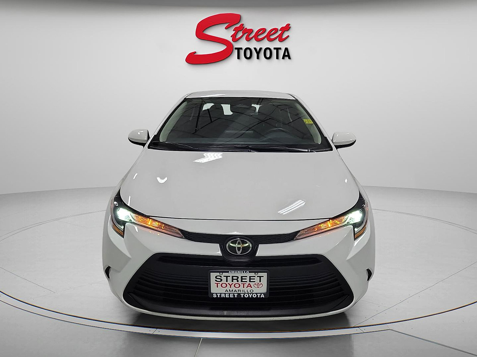 Certified 2025 Toyota Corolla LE w/ LE Premium Package FWD image 6