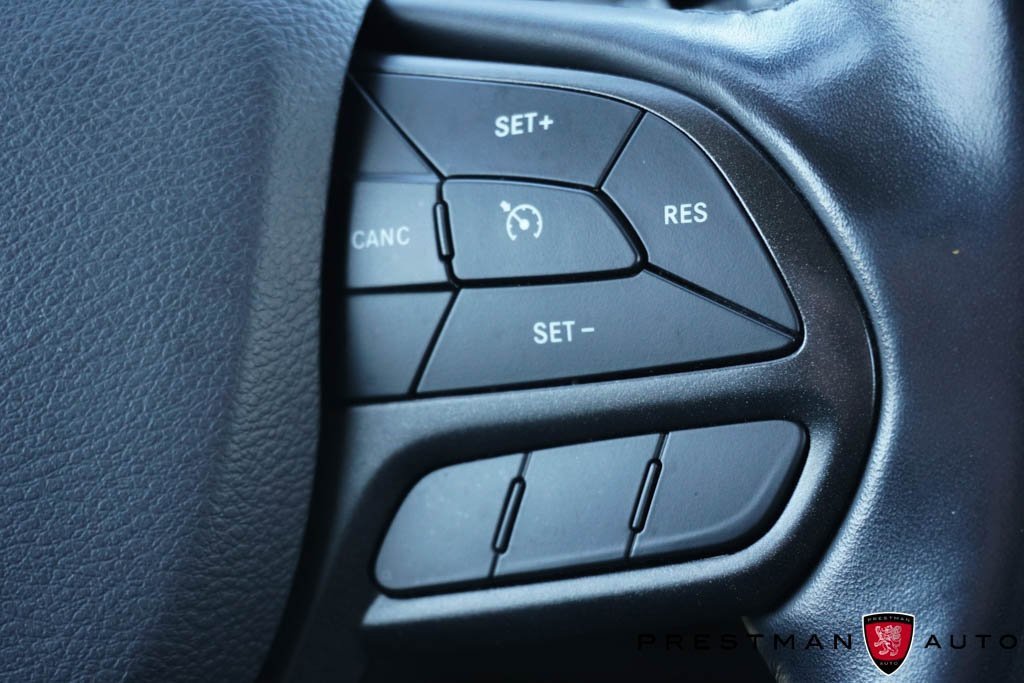 Used 2019 Jeep Cherokee Trailhawk w/ Cold Weather Group image 28