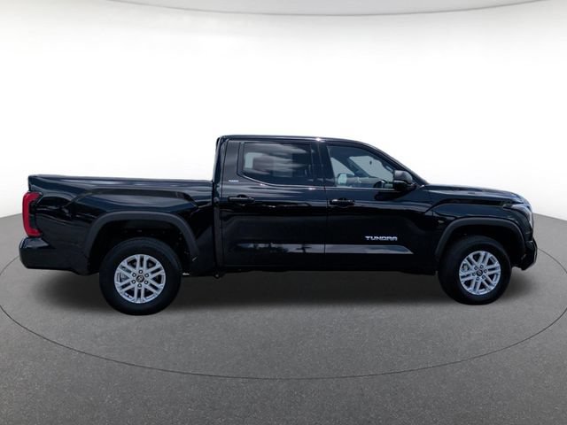 Used 2026 Toyota Tundra SR5 w/ SR5 Premium Package AWD/4WD image 6