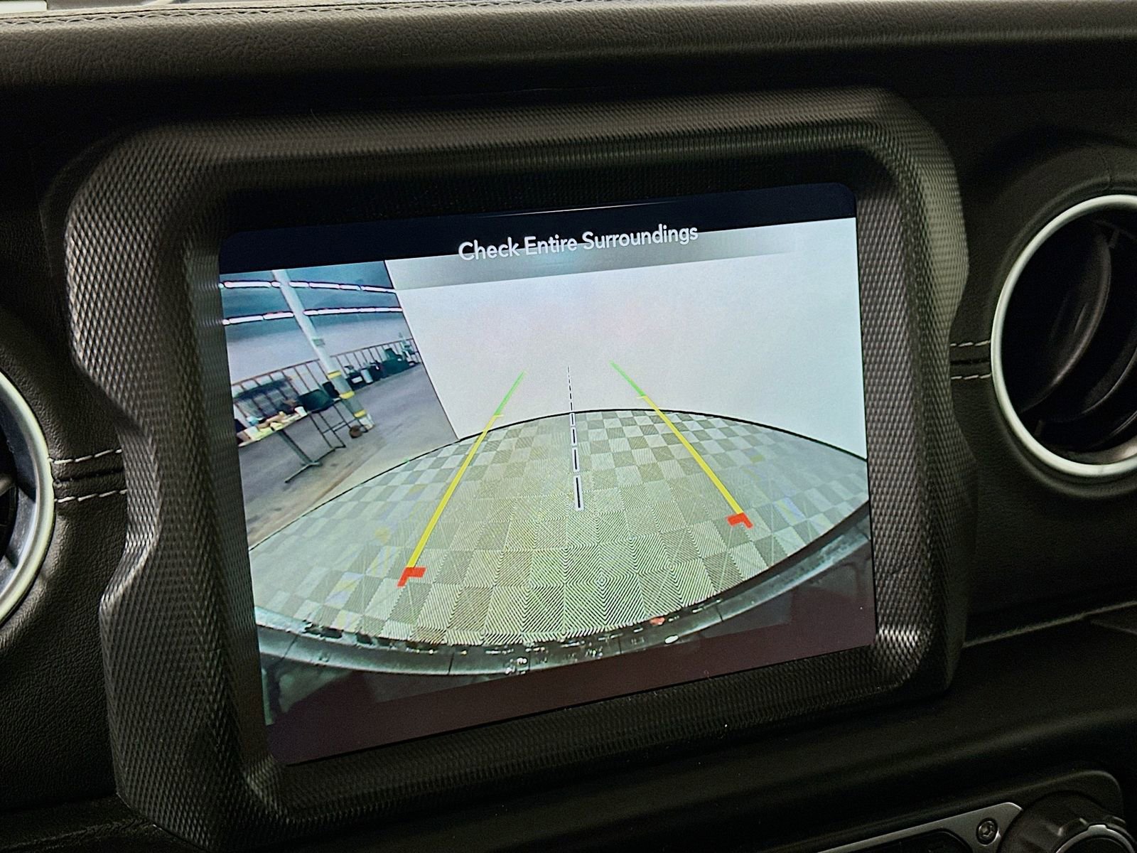 Used 2023 Jeep Wrangler Sahara 4xe image 15