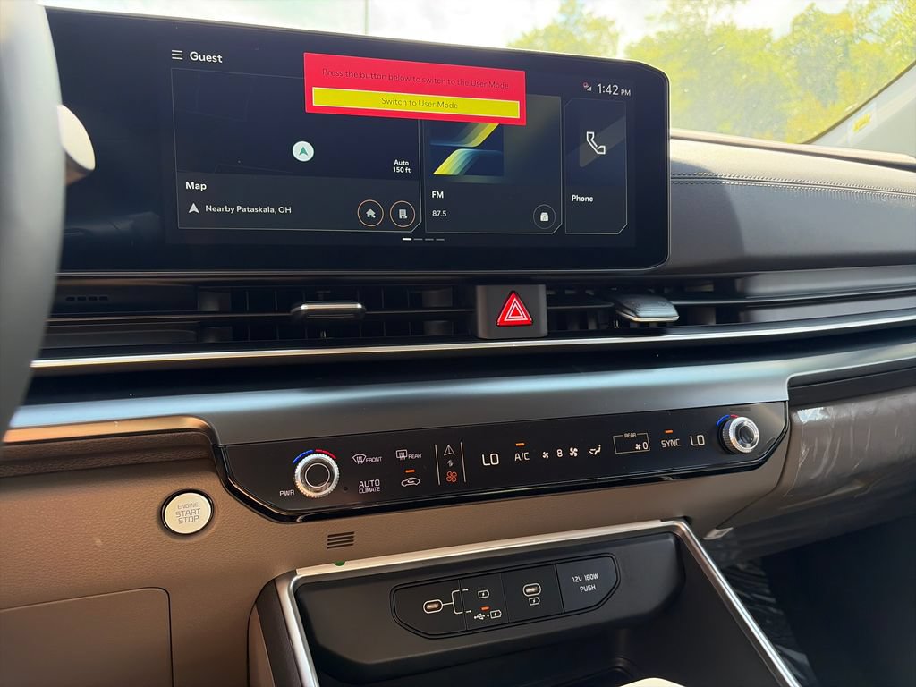 New 2027 Kia Carnival FWD image 18