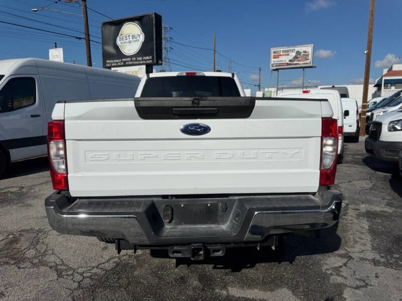 Used 2022 Ford F250 XL w/ Power Equipment Group image 5